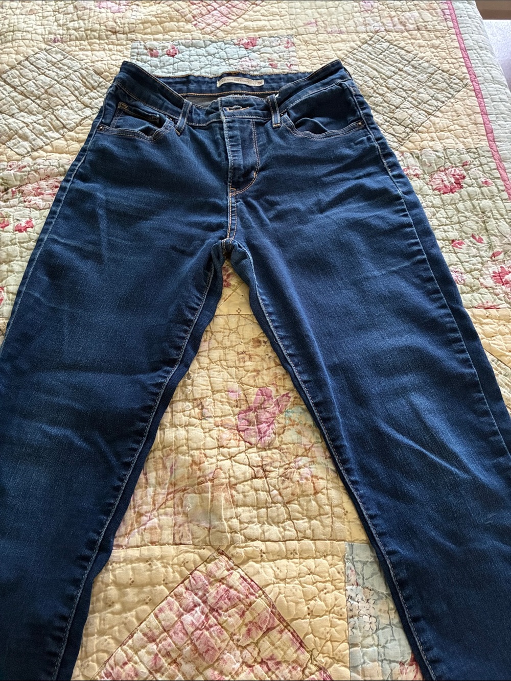 Levi's Women's Dark Blue Skinny Jeans